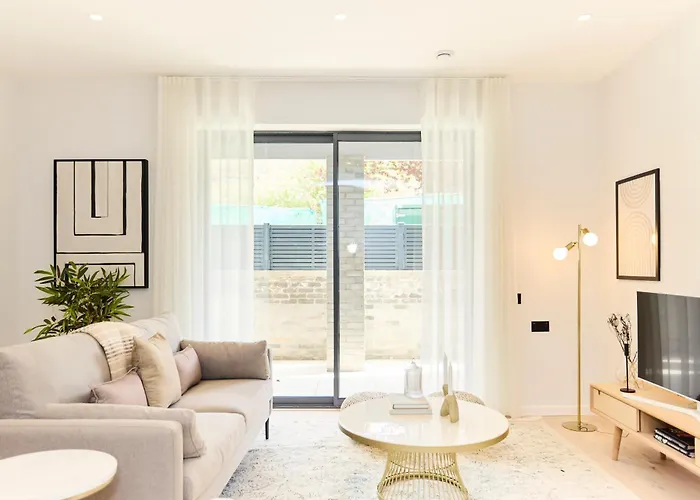 The Brondesbury Hideout - Breathtaking 1Bdr Flat With Terrace & Parking