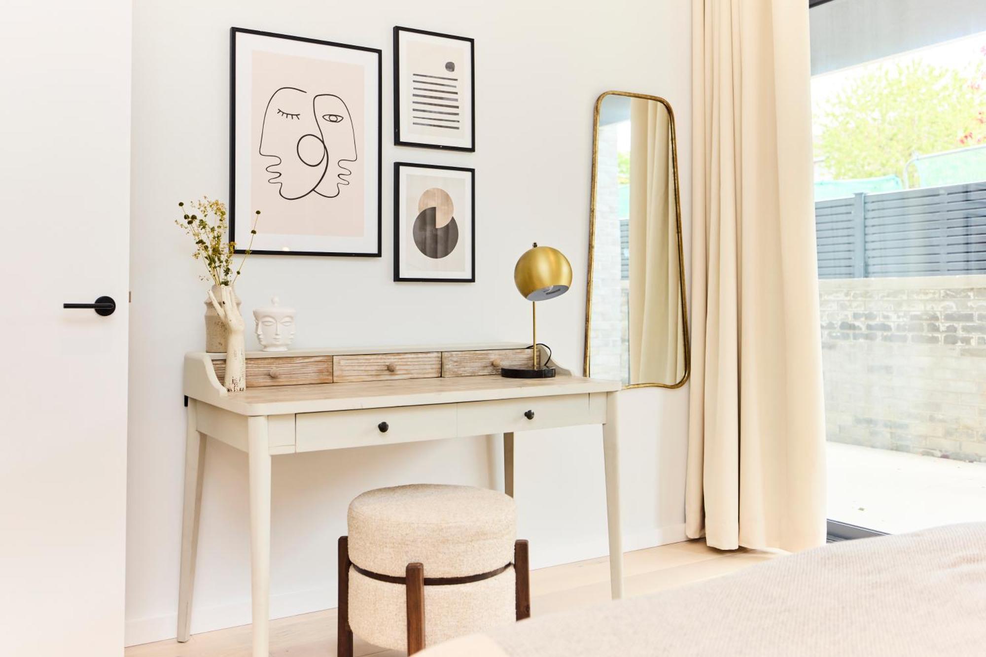The Brondesbury Hideout - Breathtaking 1bdr Flat With Terrace & Parking